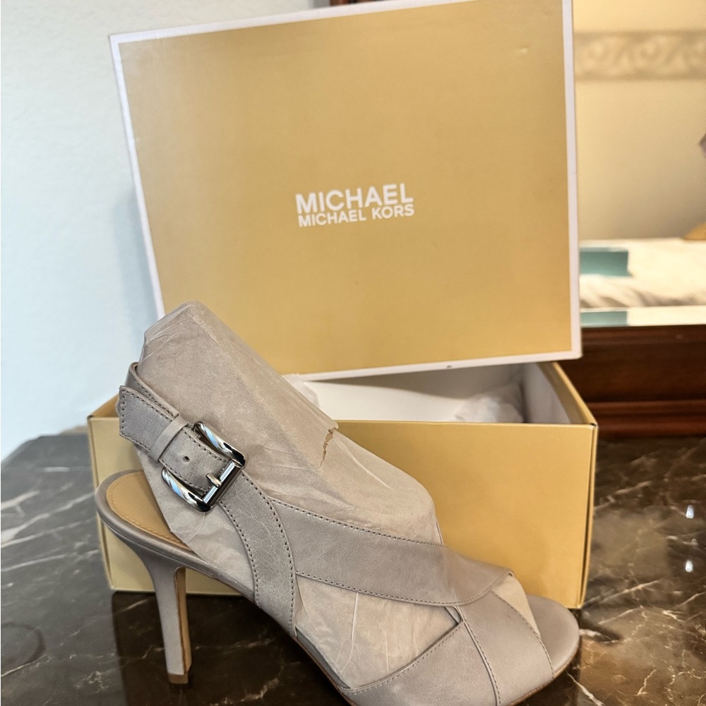 Michael Kors Women's Gray Heeled Sandals